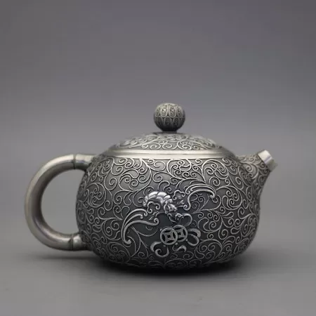 Ấm Ngọc: Nghệ Thuật và Tinh Hoa Trong Từng Chiếc Chén